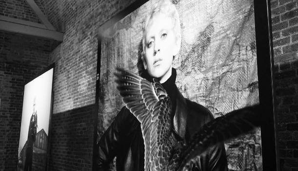 Borítókép: Ilyen a modern punk-gót, McQueen szerint