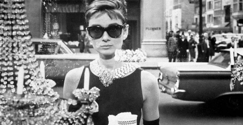 Álom luxuskivitelben: Audrey Hepburn legstílusosabb szettjei