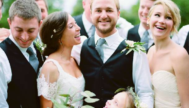 Borítókép: Beyoncé, Rihanna, Lady Gaga - 15+1 sztár, aki koszorúslány lett