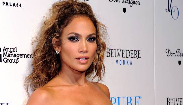 Borítókép: Teljesen átalakult Jennifer Lopez új szerepe kedvéért - Fotók!