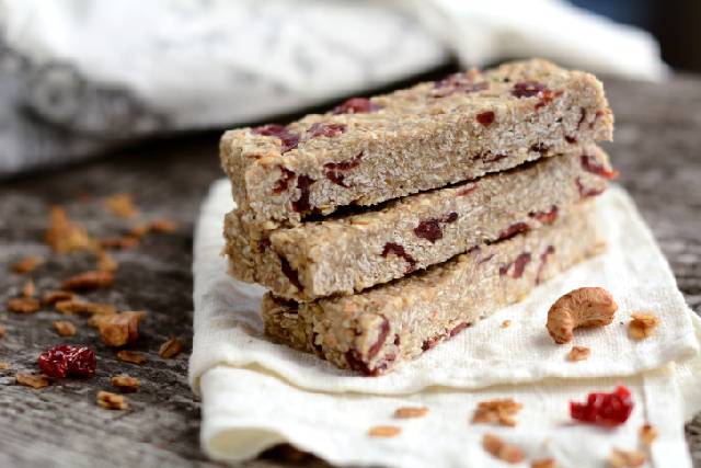 Healthy granola bars