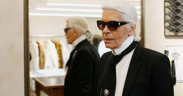 Borítókép: A ruhadarab, ami Karl Lagerfeld szerint minden nőnek kötelező