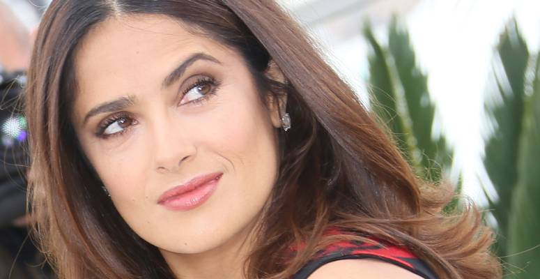 Borítókép: Salma Hayek Pinault a legszokatlanabb pillanatokban éhezik meg