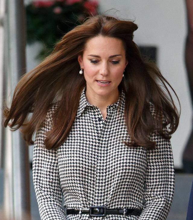 LONDON, UNITED KINGDOM - SEPTEMBER 17: (EMBARGOED FOR PUBLICATION IN UK NEWSPAPERS UNTIL 48 HOURS AFTER CREATE DATE AND TIME) Catherine, Duchess of Cambridge visits the Anna Freud Centre on September 17, 2015 in London, England. The visit was for the Duchess to see how the charity is working to lead a step change in children's and young people's mental health care. (Photo by Max Mumby/Indigo/Getty Images)