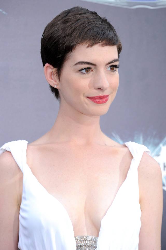 NEW YORK, NY - JULY 16: Actress Anne Hathaway attends