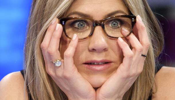 Borítókép: 5+1 sztár szemüvegben és anélkül - Neked hogy tetszenek jobban?