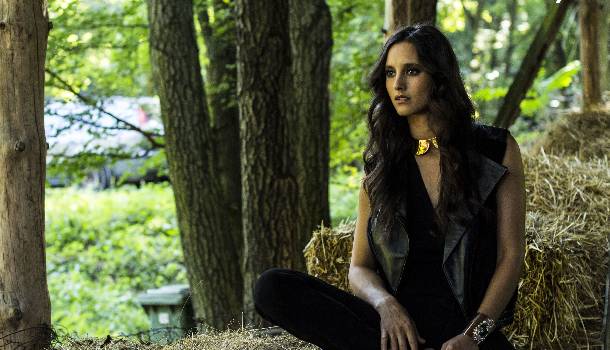 Borítókép: Átverés a magyar Twilight film Trokán Nórával - VIDEÓ