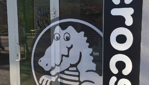 Borítókép: Crocs márkabolt nyitás 20% kedvezménnyel!