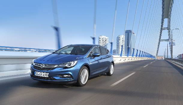 Borítókép: Ismerd meg az új Opel Astrát!