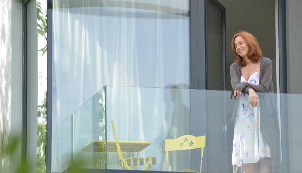 Borítókép: Elindult  a magyar HBO új, saját gyártású, elég merészre sikerült sorozata, az Aranyélet!