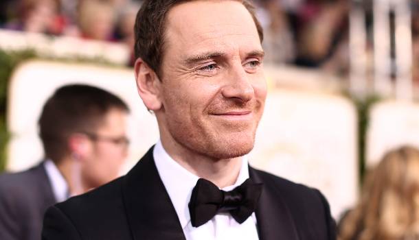 Borítókép: Örömhír: Michael Fassbenderrel forgat a fiatal magyar színésznő