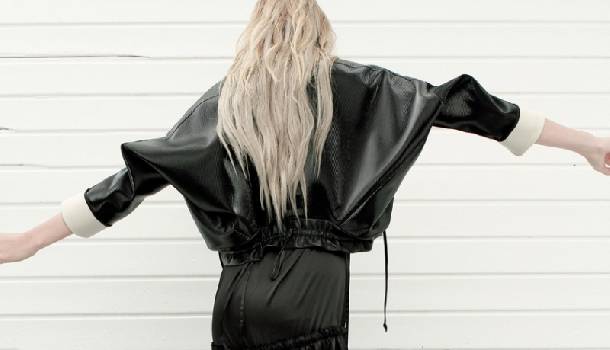 Borítókép: Magyar tervező a nemzetközi siker útján - KONSANSZKY interjú