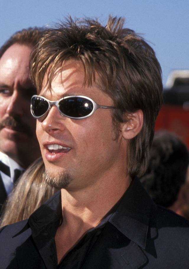 LOS ANGELES - SEPTEMBER 12: Actor Brad Pitt attends the 51st Annual Primetime Emmy Awards on September 12, 1999 at Shrine Auditorium in Los Angeles, California. (Photo by Ron Galella, Ltd./WireImage)