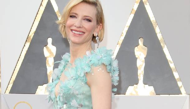 Borítókép: Exkluzív: Nálunk van Cate Blanchett vörös szőnyeges sminkjének receptje