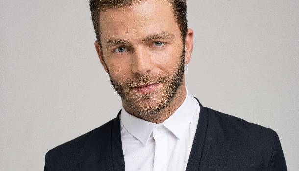 Borítókép: Hlatky-Schlichter Hubert: "Szeretnék másokon is segíteni" - VIDEÓ