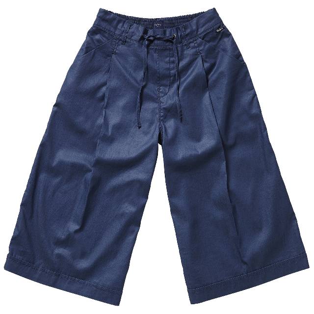Farmer nadrágszoknya, Pepe Jeans, eredeti ár: 27 500 Ft, Joy-kuponnal, 22 000 Ft, pepejeans.com +36-30-289-9428