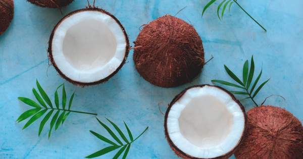 Borítókép: 6 drága kozmetikum, amit helyettesíthetsz kókuszolajjal