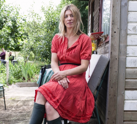 Borítókép: „Törődj a magad méhével!”