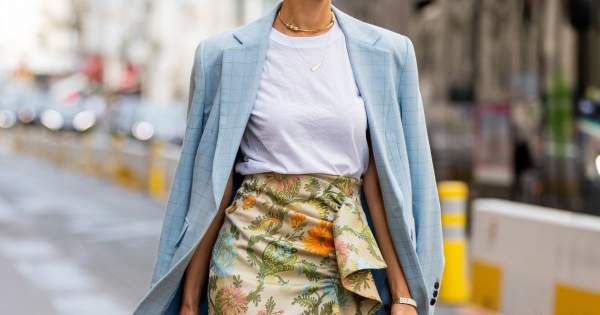 Borítókép: Egy alapdarab, 20 különböző szett: Így viseld a fehér pólót újra és újra