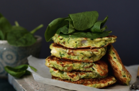 Borítókép: Zöldséges finomság: cukkinis párnácskák - recept