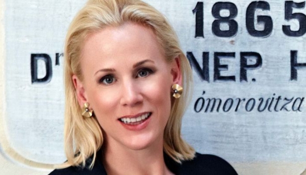 Borítókép: „A szépség nem tökéletesség, hanem lehetőség” - Interjú az Omorovicza márka szépségnagykövetével