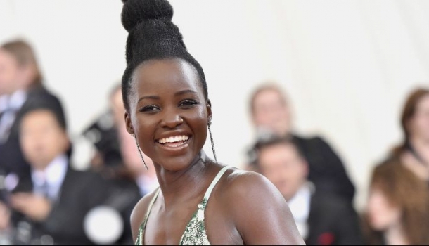 Borítókép: 5 meglepő dolog, amit eddig nem tudtál Lupita Nyong’o-ról