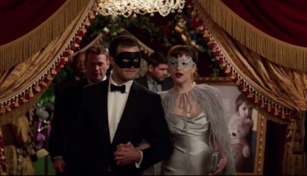 Borítókép: Ééés itt van! Nézd meg A sötét ötven árnyalata hosszú előzetesét