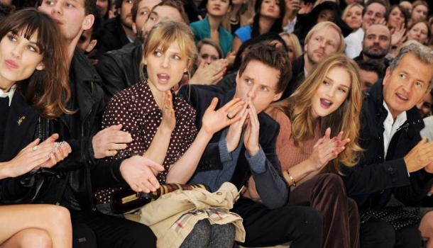 Borítókép: Csajok az első sorban! A New York-i divathét legstílusosabb sztárjai