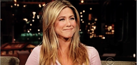 Borítókép: „A karma mindig visszavág” - Így reagált Jennifer Aniston Brangelináék válására