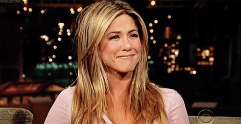 Borítókép: „A karma mindig visszavág” - Így reagált Jennifer Aniston Brangelináék válására