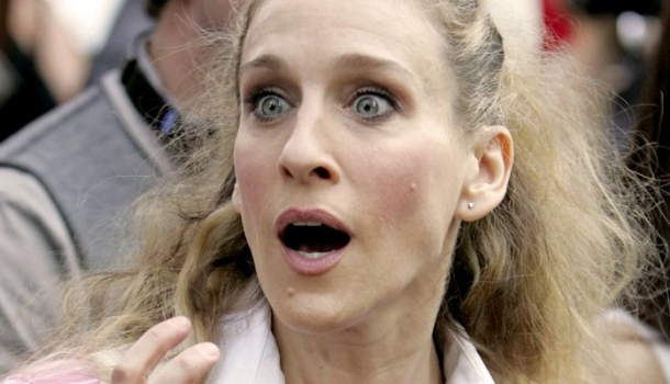 Borítókép: Hoppá! SJP a Szex és New Yorkból koppintotta új ruhakollekcióját