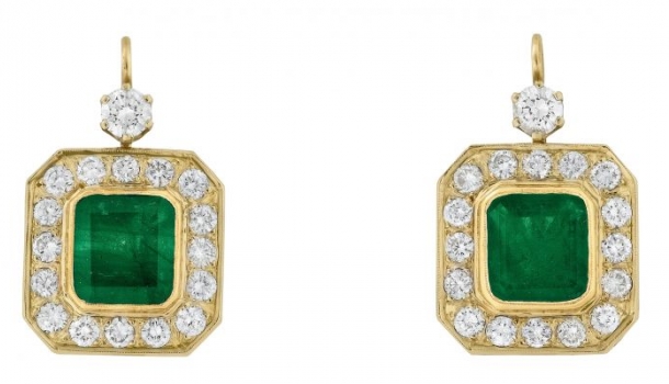 Borítókép: Smaragd, a zöld istennő