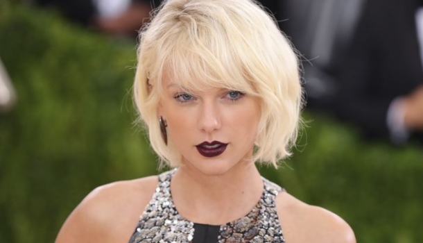 Borítókép: Tudtad? Ezért vágatjuk le a hajunkat szakítás után