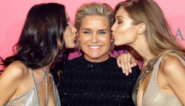 Borítókép: Kire ütöttek a lányok? Így nézett ki Gigi és Bella Hadid anyukája a 20-as éveiben