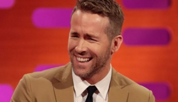 Borítókép: Ryan Reynolds a felesége kárára poénkodott, ezzel övé lett minden idők legnépszerűbb tweetje