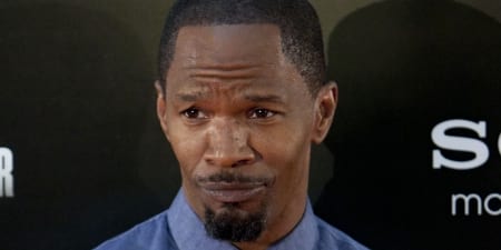 Borítókép: A nap posztja: Jamie Foxx-ot sokkolta, amit az egyik budapesti férfimosdóban talált - VIDEÓ