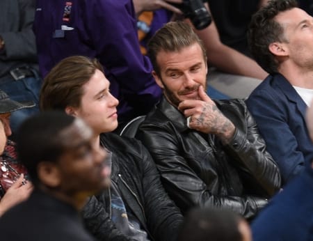 Borítókép: "Apa, ciki vagy!" - David Beckham csúnyán beletrollkodott fia élő videójába