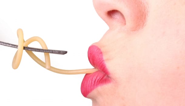 Borítókép: Az álom diéta: Edd magad karcsúvá - szénhidrátokkal!