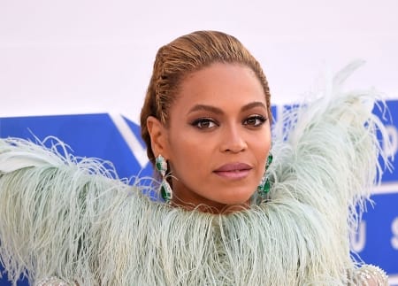 Borítókép: Így változott Beyoncé stílusa a videoklipekben 1999 óta - nézd meg az átalakulást egy modellen egyetlen videóban!