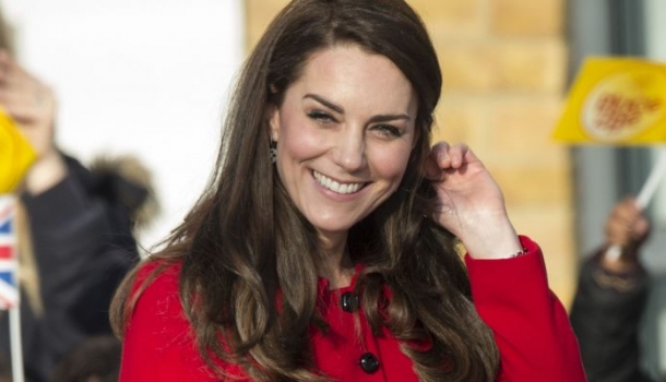 Borítókép: Döbbenet! Katalin 6 év után ugyanabban a ruhában - Nézd meg mennyit változott!