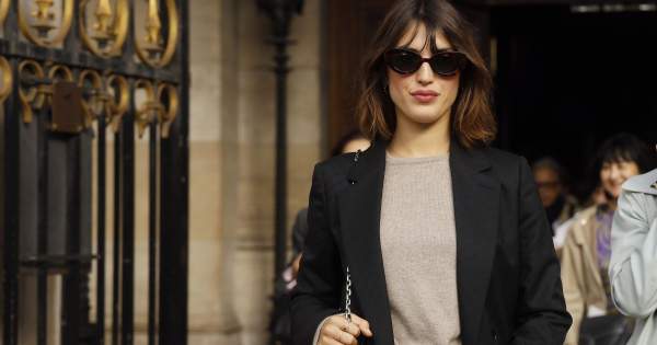 Borítókép: 10 ruhadarab, ami minden francia nő gardróbjában megtalálható