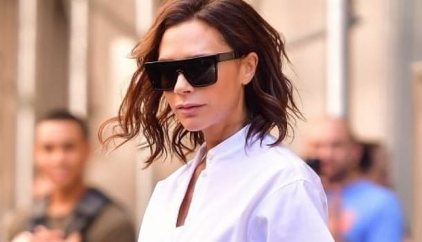 Borítókép: Victoria Beckham bemutatja: Íme a legtökéltesebb outfit tavaszra!
