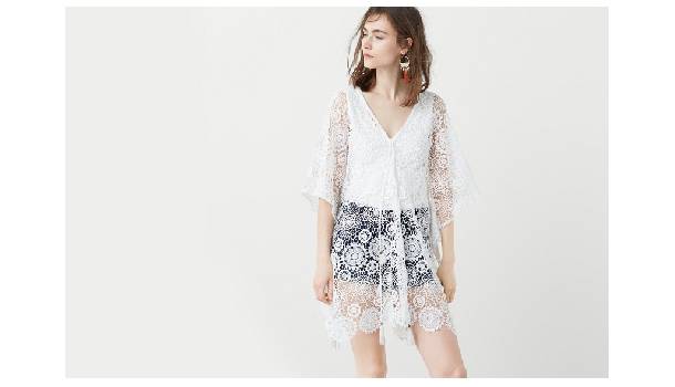 Borítókép: Készítsd össze már most a bőröndödet! A MANGO-nál már most minden 50%!!!