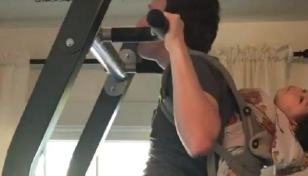 Borítókép: 17 híres ember, akinek a gyerekei segítenek formában maradni