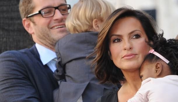 Borítókép: Sztárok, akikről nem is sejtettük, hogy örökbe fogadott gyerekeik vannak