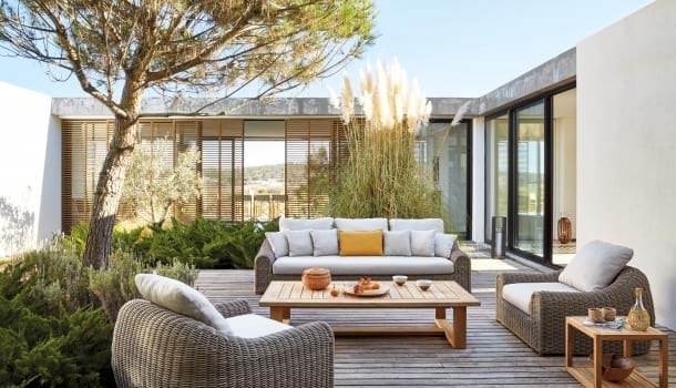 Borítókép: Élet a teraszon