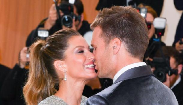 Borítókép: Csak úgy dúlt a szerelem a MET-gála vörös szőnyegén: ők voltak a legszebb sztárpárok!