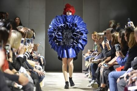 Borítókép: Ez lenne a divat? A 20 legmeredekebb ruha, amit valaha láttunk a kifutón