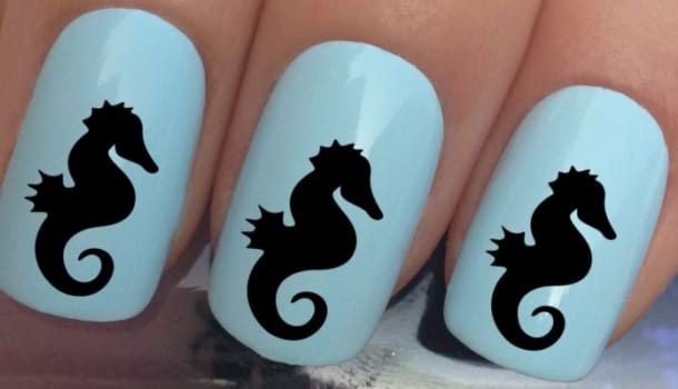 Borítókép: Nem csak a sellő a nyár slágere: íme, a 10 legmenőbb vizes témájú manikűr a szezonra