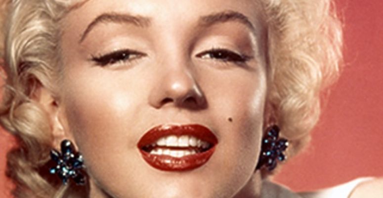 Hol vannak a szőke loknik? Így festett Marilyn Monroe a világhír előtt – te ráismernél? 